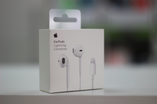 Наушники Apple EarPods с разъёмом Lightning, кабель 1.2 м, цвет белый, контроллер с микрофоном фото 4